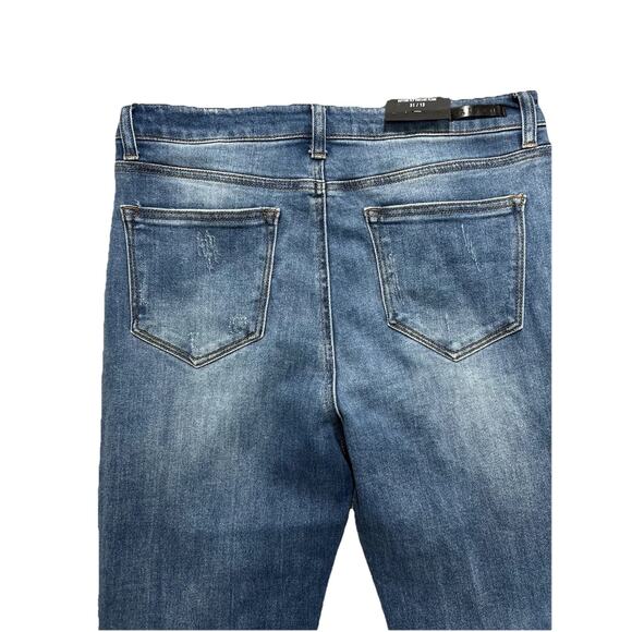 NEW Risen Los Angeles High Waisted Button Fly Flare Jeans Women’s Size 13/31 - Picture 11 of 12